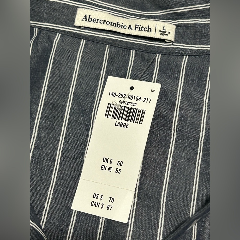 NWT Abercrombie & Fitch Poplin Tie Front Shirt Blouse - L - Picture 7 of 11